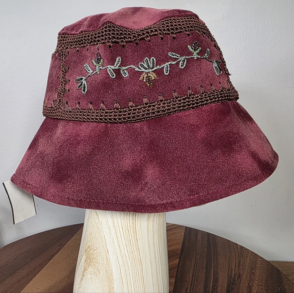 Vintage JCPenney Women’s Embroidered Burgundy Bucket Hat One Size Boho Cottage - Picture 6 of 15
